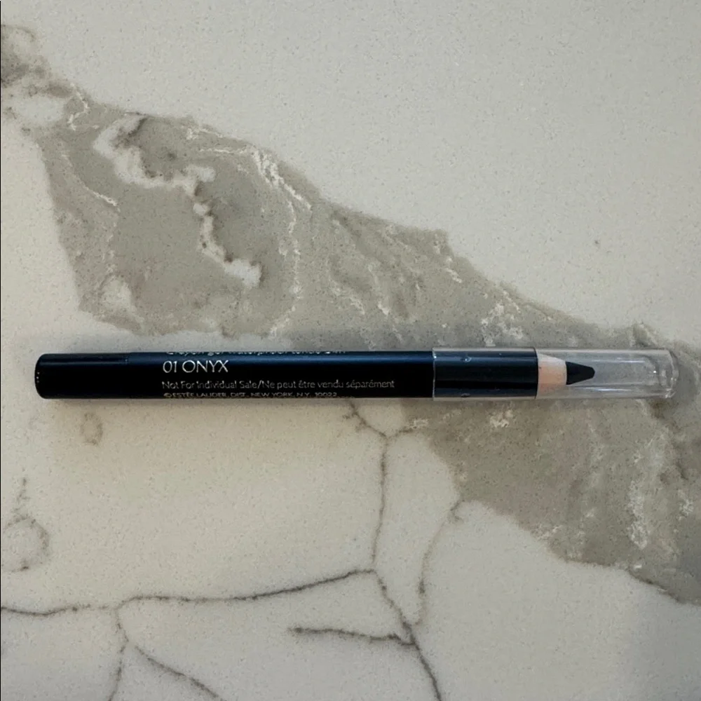 🌸5/$25🌸 Estée Lauder double wear 24h waterproof gel eye pencil in onyx